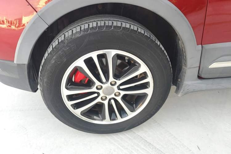 Used Haval H1 2015 1.5L Manual Luxury Model Left Front Wheel Hub