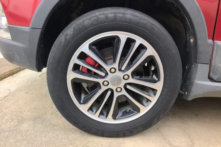 Used Haval H1 2015 1.5L AMT Luxury Model Left Front Wheel Hub