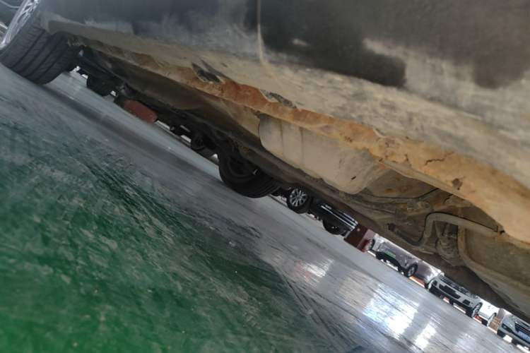 Used Haval H1 2015 1.5L Manual Luxury Model Left Side Sill
