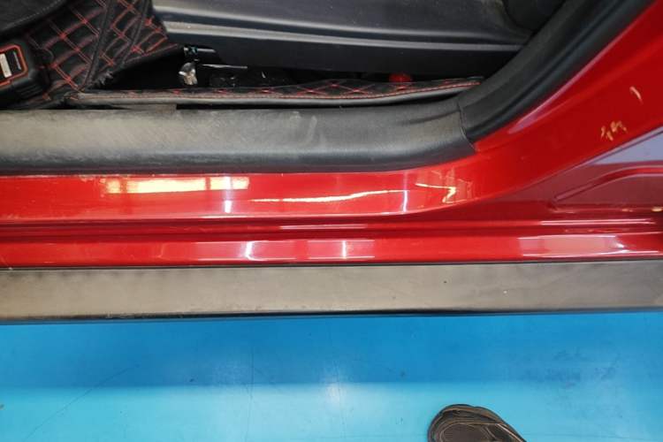Used Haval H1 2015 1.5L AMT Luxury Model Left Side Sill