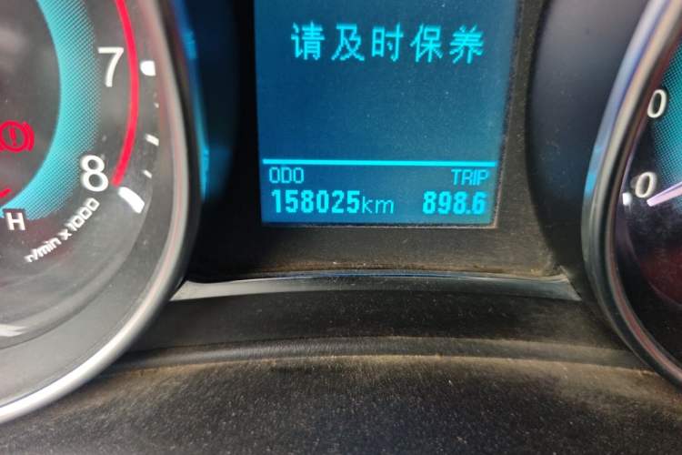 Used Haval H1 2015 1.5L AMT Luxury Model Odometer Close Up