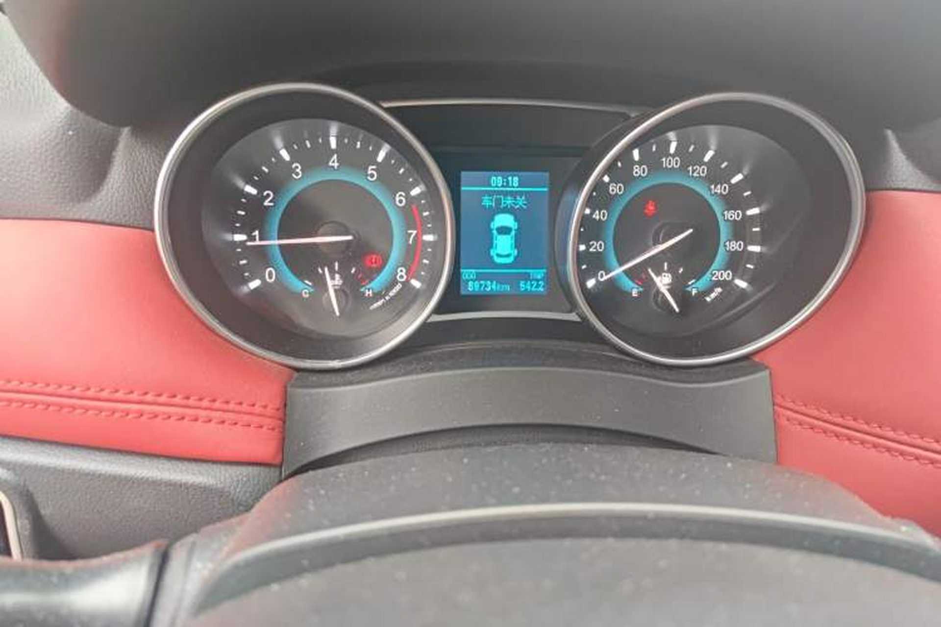 Used Haval H1 2015 1.5L Manual Luxury Model Odometer Close Up