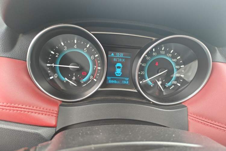 Used Haval H1 2015 1.5L Manual Urban Model Odometer Close Up