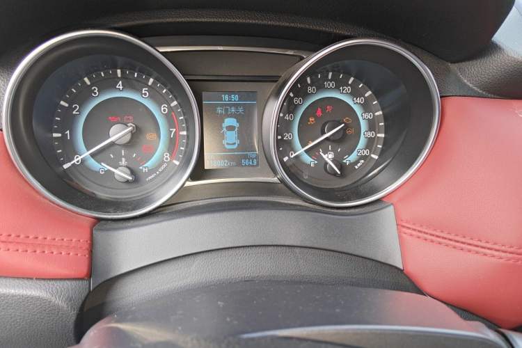 Used Haval H1 2015 1.5L AMT Luxury Model Odometer Close Up