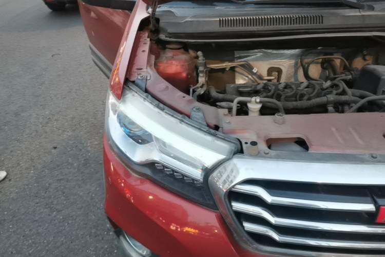 Used Haval H1 2015 1.5L AMT Luxury Model Right Front Headlight