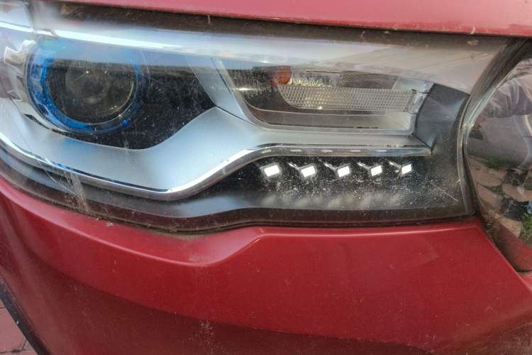 Used Haval H1 2015 1.5L Manual Luxury Model Right Front Headlight