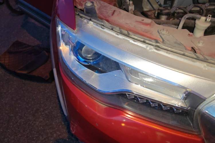 Used Haval H1 2015 1.5L Manual Urban Model Right Front Headlight