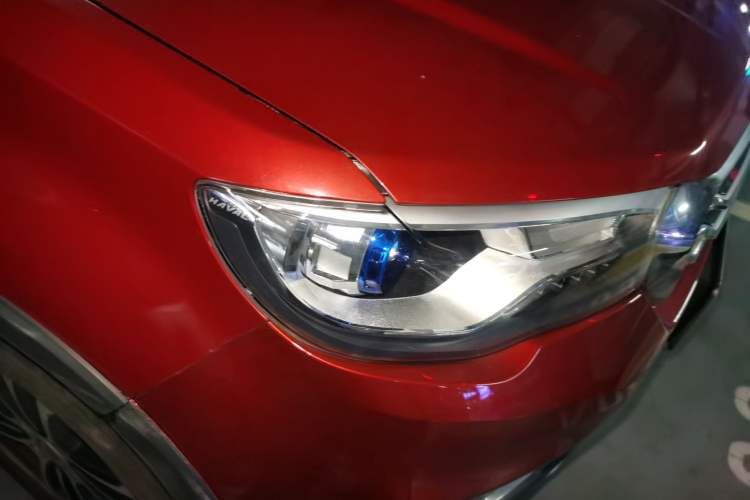 Used Haval H1 2015 1.5L Manual Luxury Model Right Front Headlight