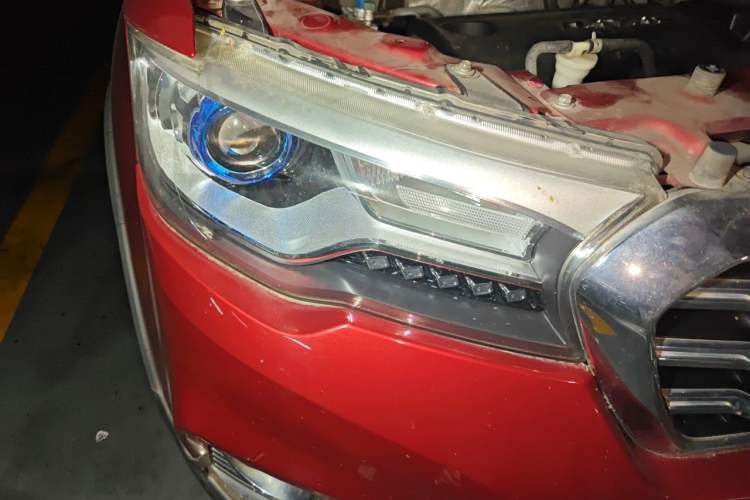 Used Haval H1 2015 1.5L Manual Luxury Model Right Front Headlight