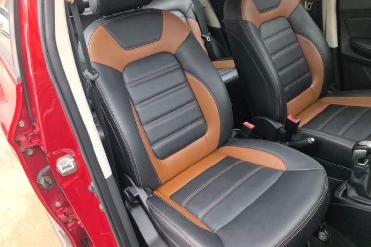 Used Haval H1 2015 1.5L AMT Luxury Model Right Front Seat