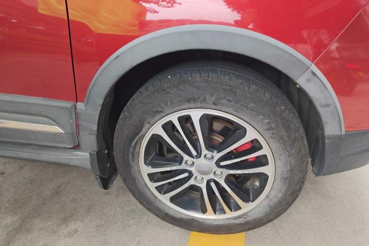 Used Haval H1 2015 1.5L AMT Urban Model Right Front Wheel Hub
