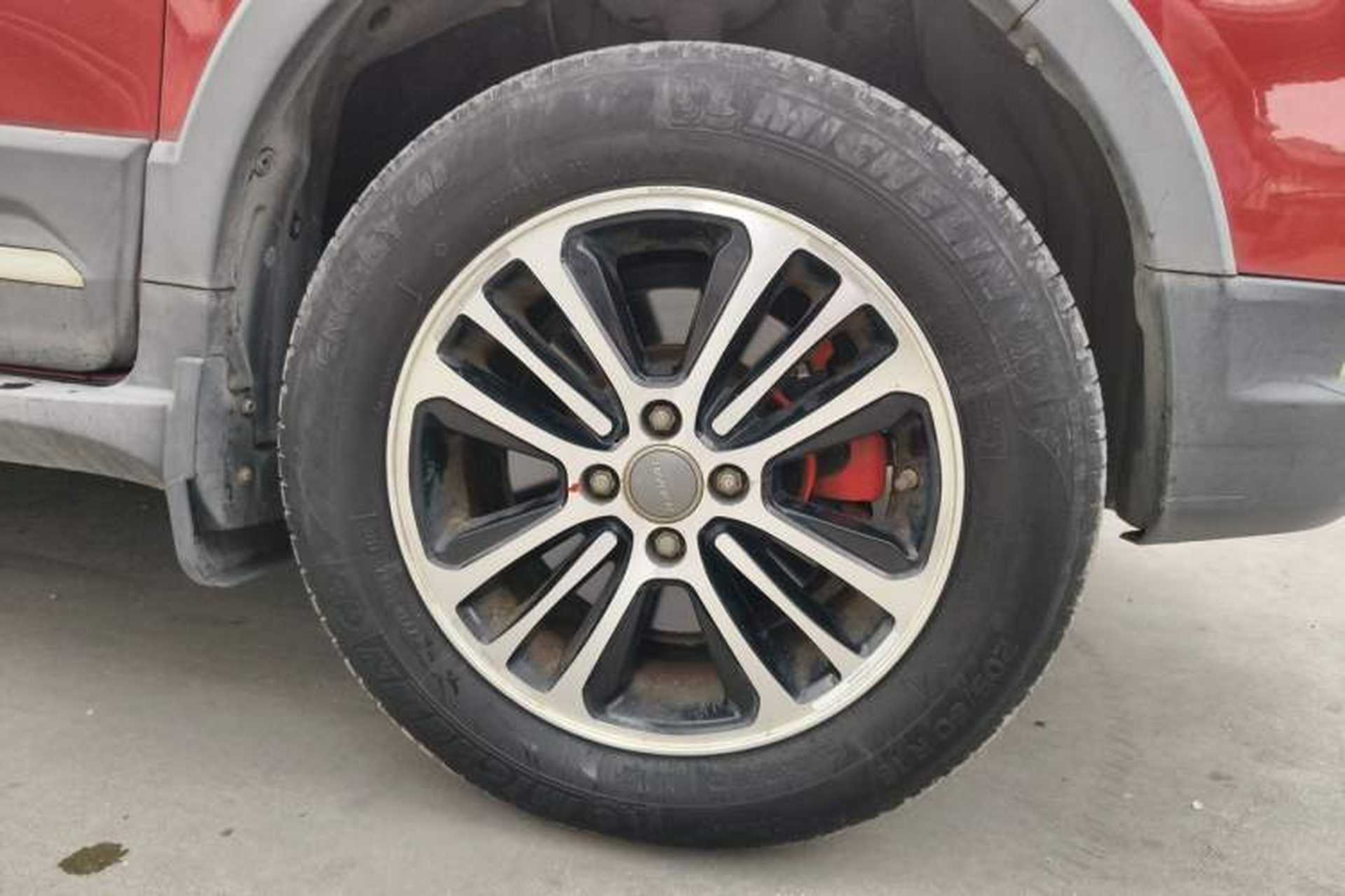Used Haval H1 2015 1.5L AMT Luxury Model Right Front Wheel Hub