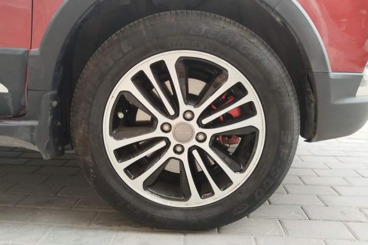 Used Haval H1 2015 1.5L Manual Luxury Model Right Front Wheel Hub