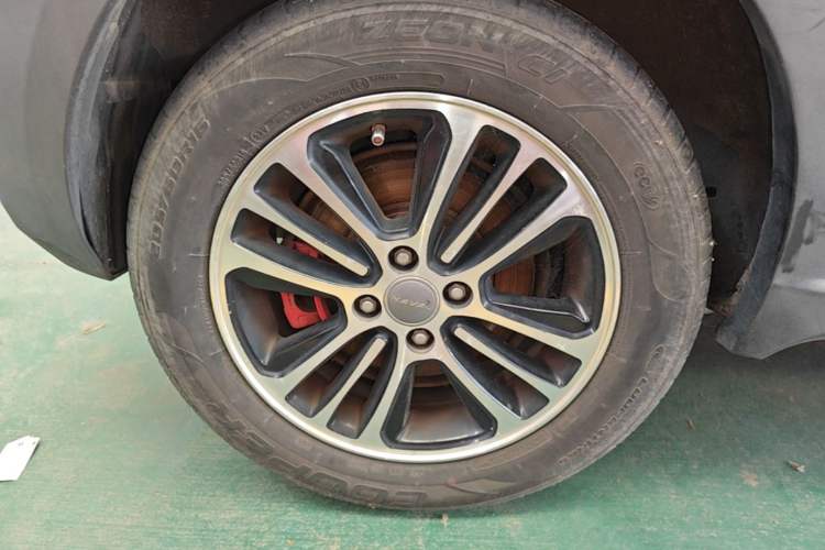 Used Haval H1 2015 1.5L AMT Luxury Model Right Rear Wheel Hub