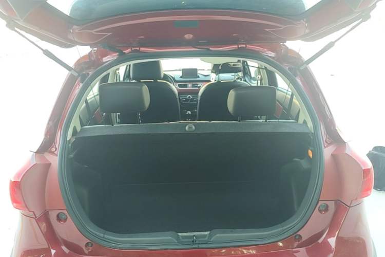Used Haval H1 2015 1.5L Manual Luxury Model Trunk