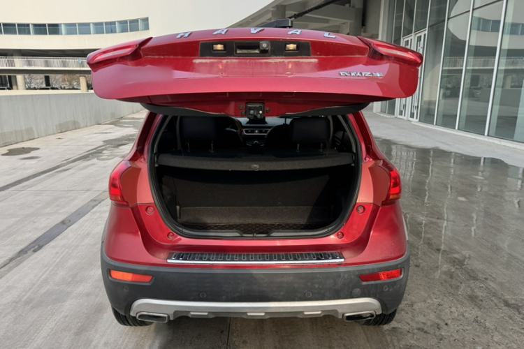 Used Haval H1 2015 1.5L AMT Luxury Model Trunk