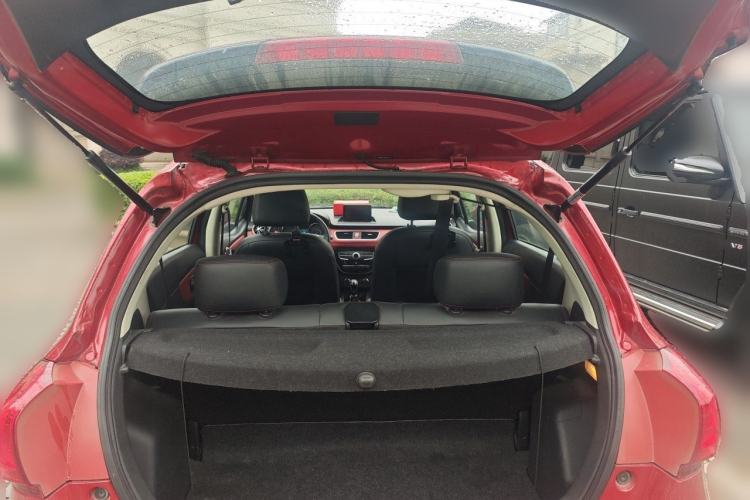 Used Haval H1 2015 1.5L Manual Luxury Model Trunk