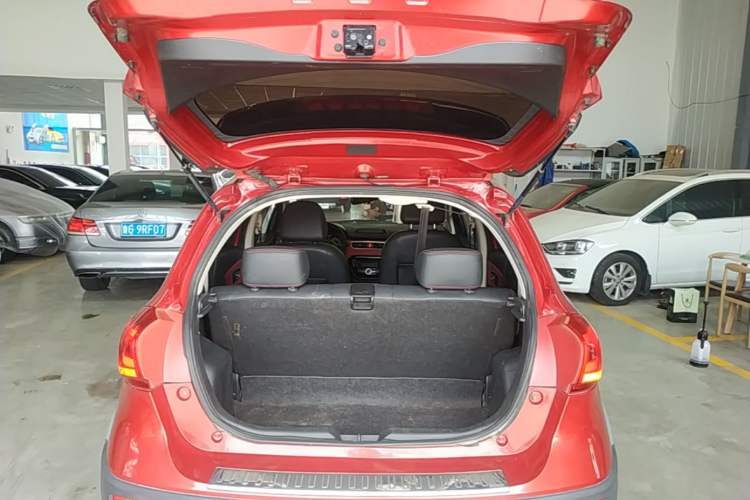 Used Haval H1 2015 1.5L Manual Urban Model Trunk
