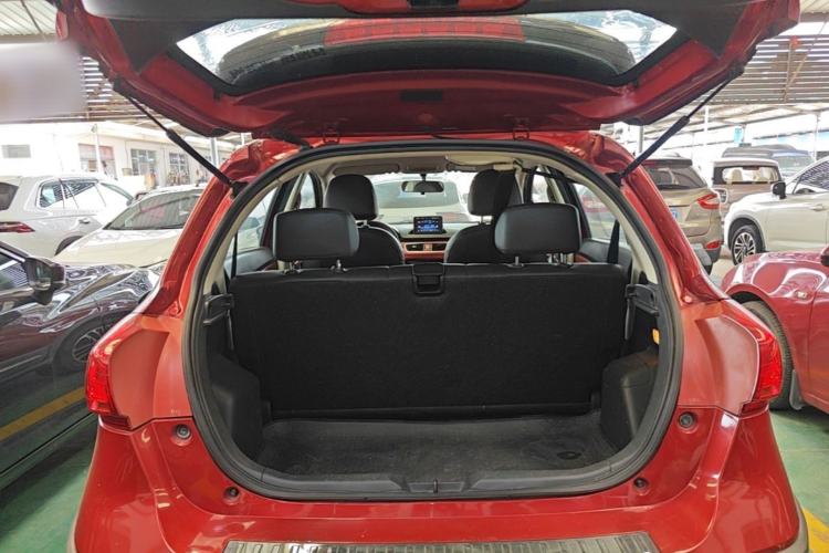 Used Haval H1 2015 1.5L AMT Luxury Model Trunk