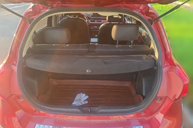 Used Haval H1 2015 1.5L AMT Luxury Model Trunk