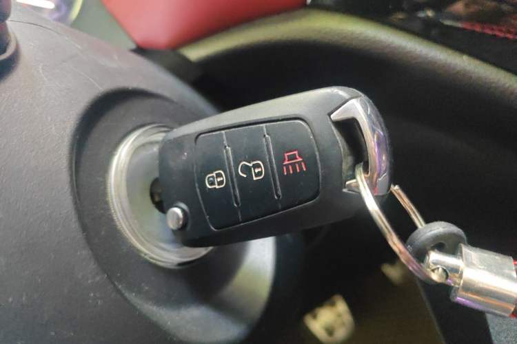 Used Haval H1 2015 1.5L Manual Luxury Model Vehicle Key