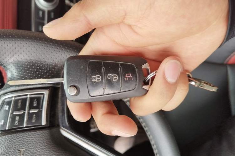 Used Haval H1 2015 1.5L Manual Luxury Model Vehicle Key