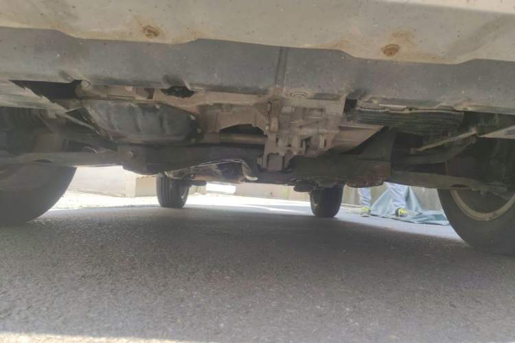 Used Haval H1 2015 1.5L AMT Urban Model Chassis Front
