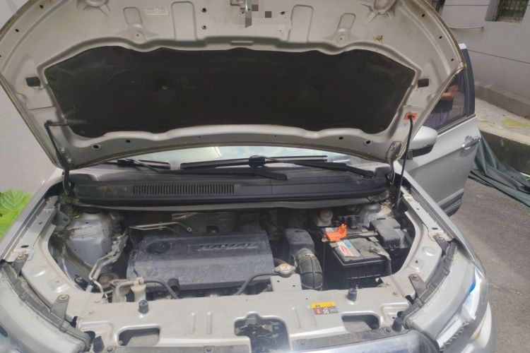 Used Haval H1 2015 1.5L AMT Urban Model Engine Bay