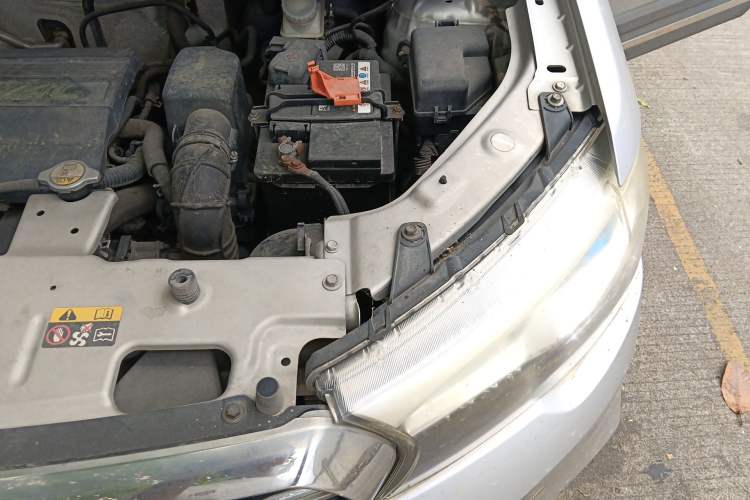 Used Haval H1 2015 1.5L Manual Luxury Model Engine Bay Left