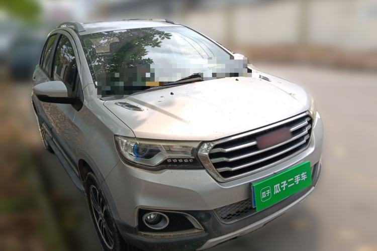 Used Haval H1 2015 1.5L Manual Luxury Model Front Right 45 Deg