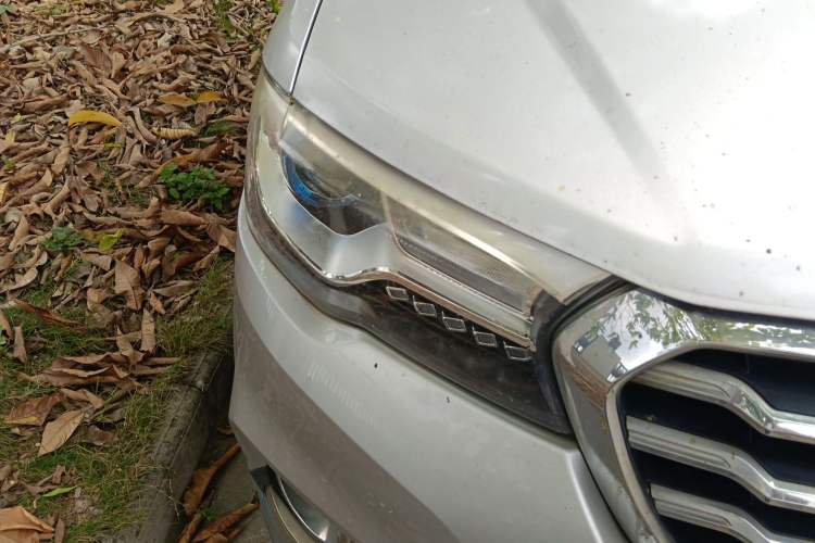 Used Haval H1 2015 1.5L Manual Luxury Model Right Front Headlight