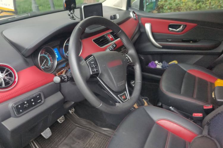 Used Haval H1 2015 1.5L Manual Luxury Model Steering Wheel