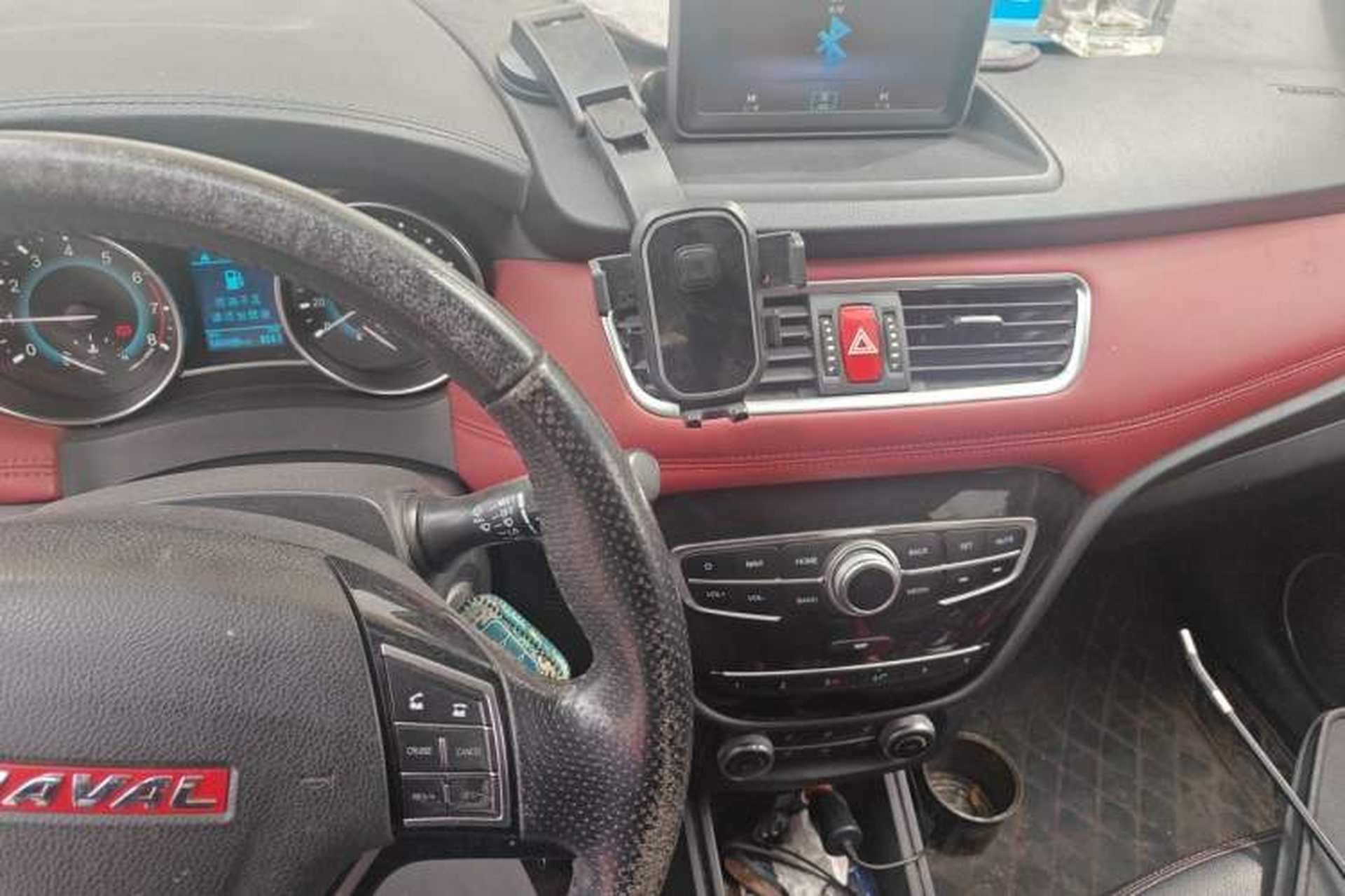 Used Haval H1 2015 1.5L Manual Luxury Model Audio And AC Panel