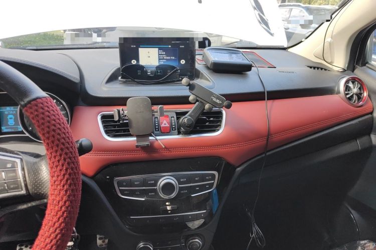 Used Haval H1 2015 1.5L Manual Luxury Model Audio And AC Panel