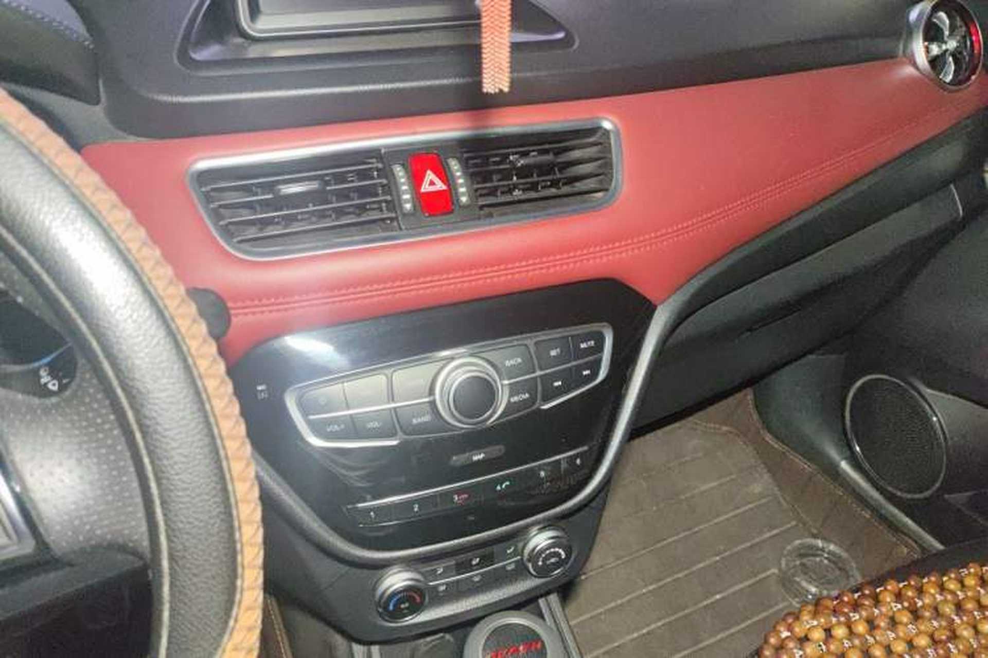 Used Haval H1 2015 1.5L Manual Luxury Model Audio And AC Panel