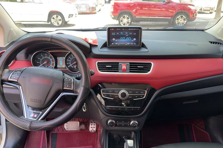 Used Haval H1 2015 1.5L AMT Luxury Model Audio And AC Panel
