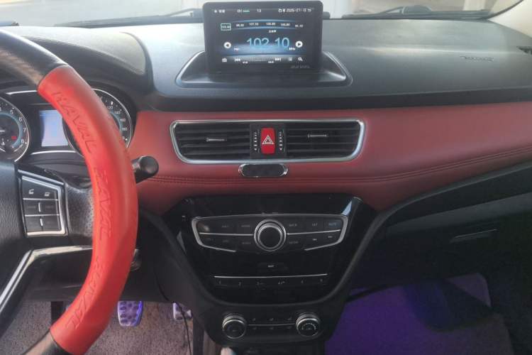 Used Haval H1 2015 1.5L Manual Luxury Model Audio And AC Panel