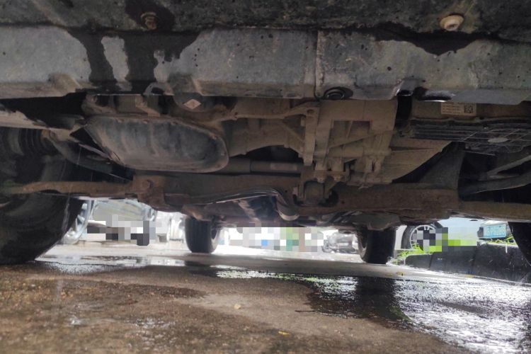 Used Haval H1 2015 1.5L AMT Luxury Model Chassis Front