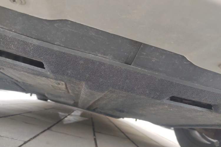 Used Haval H1 2015 1.5L AMT Luxury Model Chassis Front