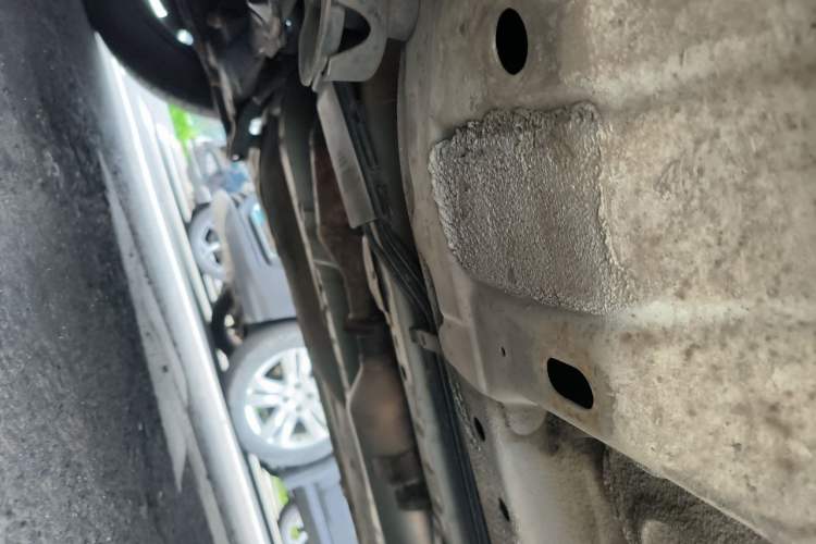 Used Haval H1 2015 1.5L Manual Luxury Model Chassis Front Left