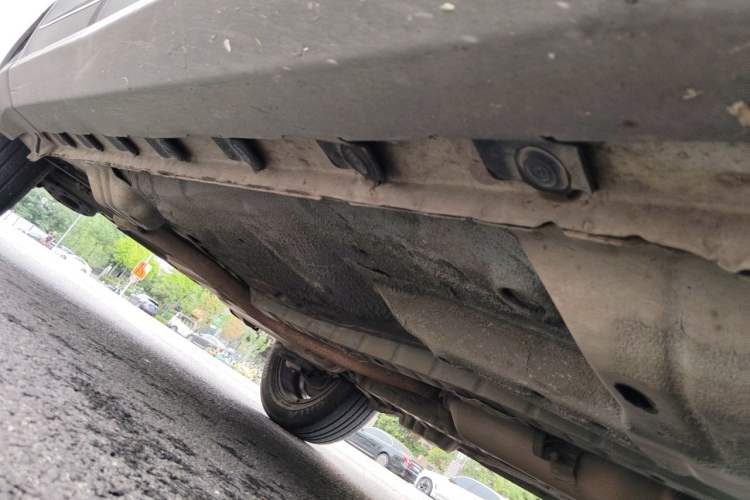 Used Haval H1 2015 1.5L Manual Luxury Model Chassis Front Right