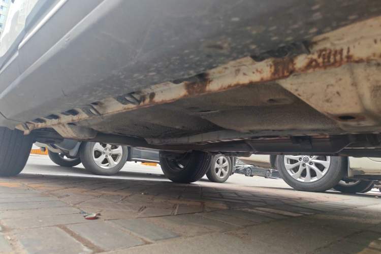 Used Haval H1 2015 1.5L Manual Luxury Model Chassis Front Right