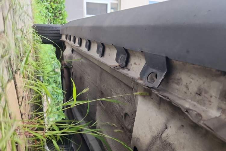 Used Haval H1 2015 1.5L AMT Luxury Model Chassis Front Right