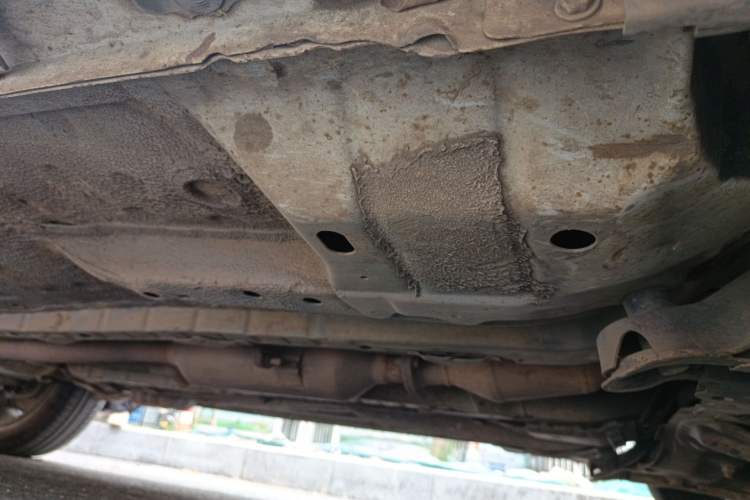Used Haval H1 2015 1.5L Manual Luxury Model Chassis Front Right