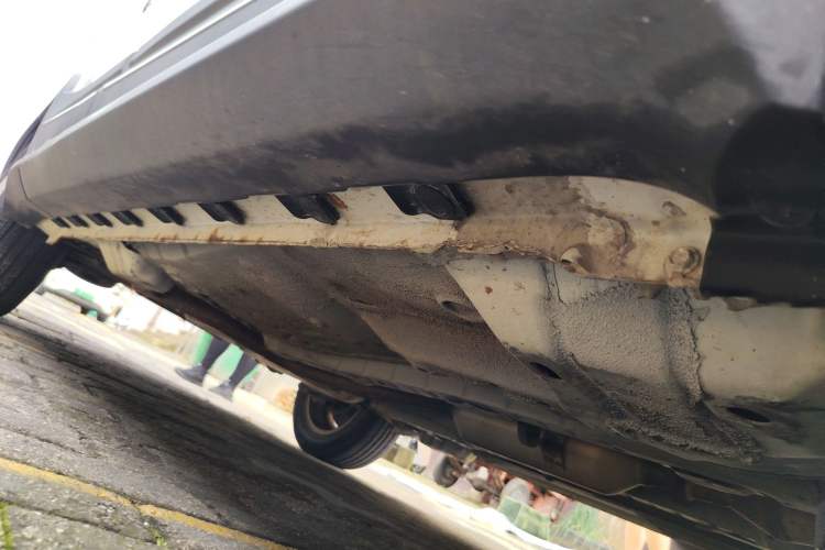Used Haval H1 2015 1.5L Manual Urban Model Chassis Front Right