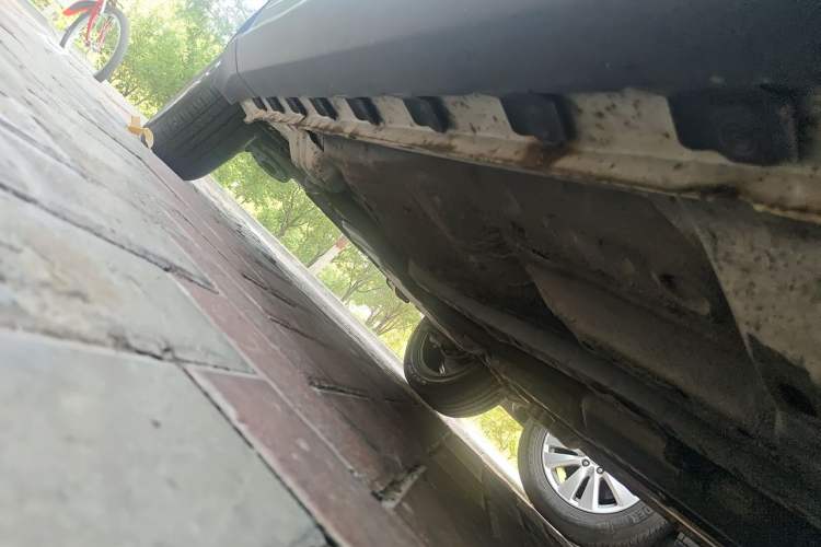 Used Haval H1 2015 1.5L AMT Luxury Model Chassis Front Right