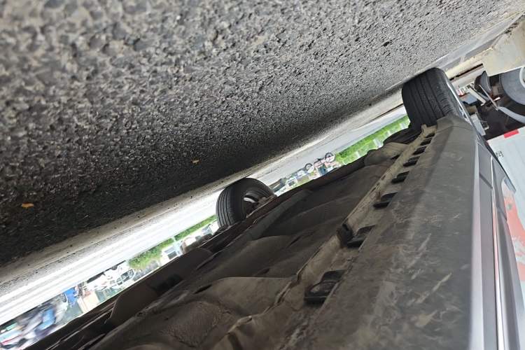 Used Haval H1 2015 1.5L AMT Luxury Model Chassis Front Right
