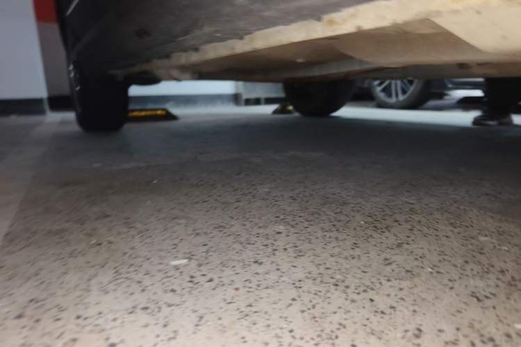 Used Haval H1 2015 1.5L Manual Luxury Model Chassis Front Right