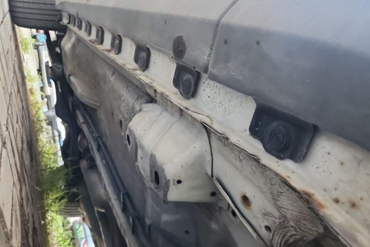 Used Haval H1 2015 1.5L AMT Luxury Model Chassis Rear Left