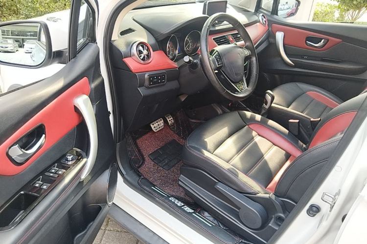 Used Haval H1 2015 1.5L AMT Luxury Model Driver Seat